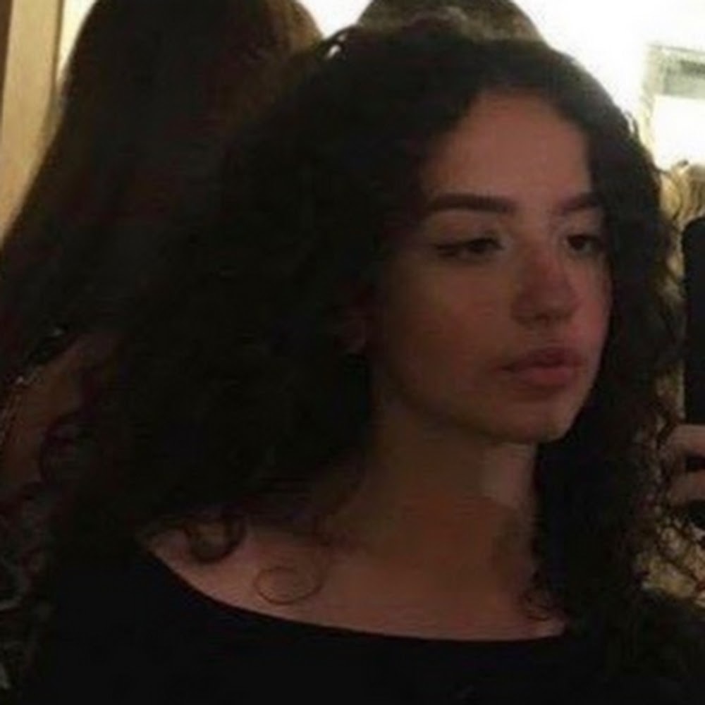 Meet your Posher, Bri